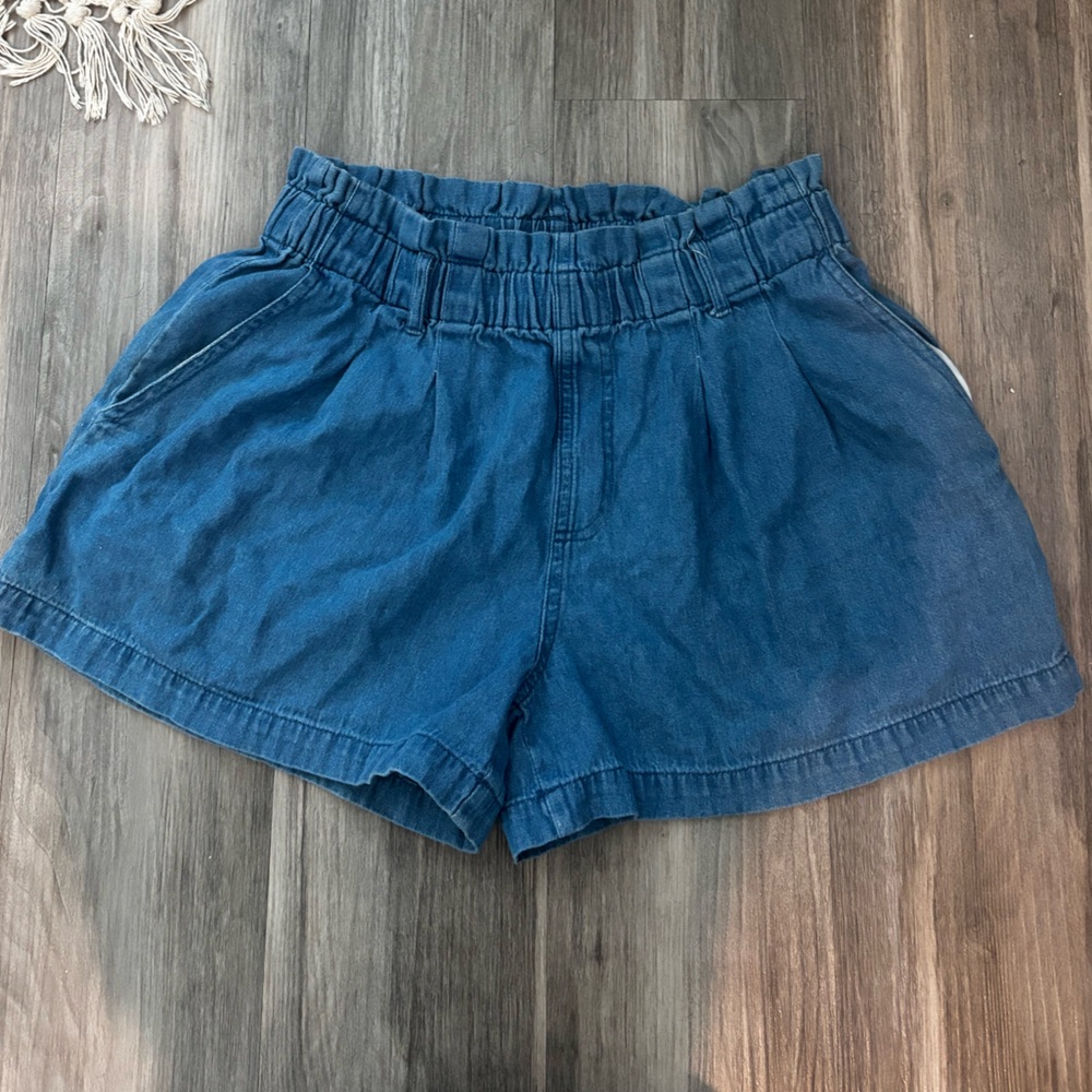 High Waist Blue Shorts